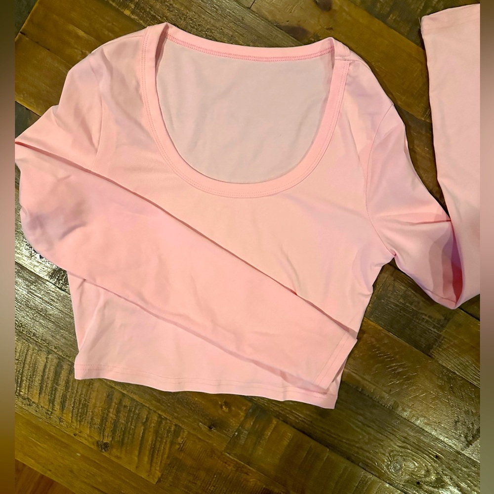 Long Sleeve Crop Top